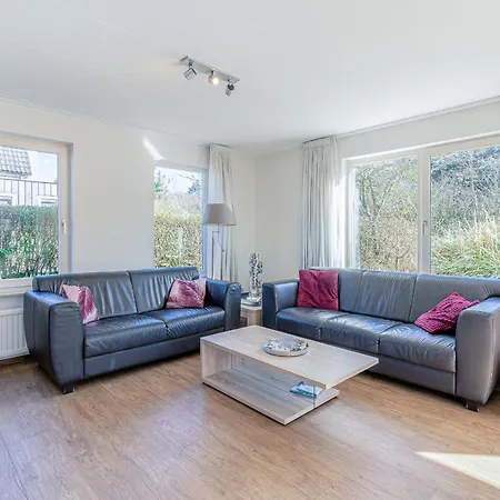 Дом отдыха Villapark Kamperfoelie 95 Де-Коог